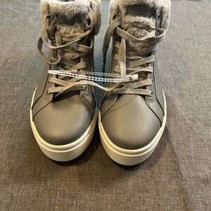 Koolaburra Women’s Gray Faux-Fur High-Top Sneakers with White Sole